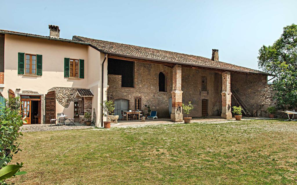 Antico Cascinale Lombardo Bed & Breakfast Лонато Екстериор снимка
